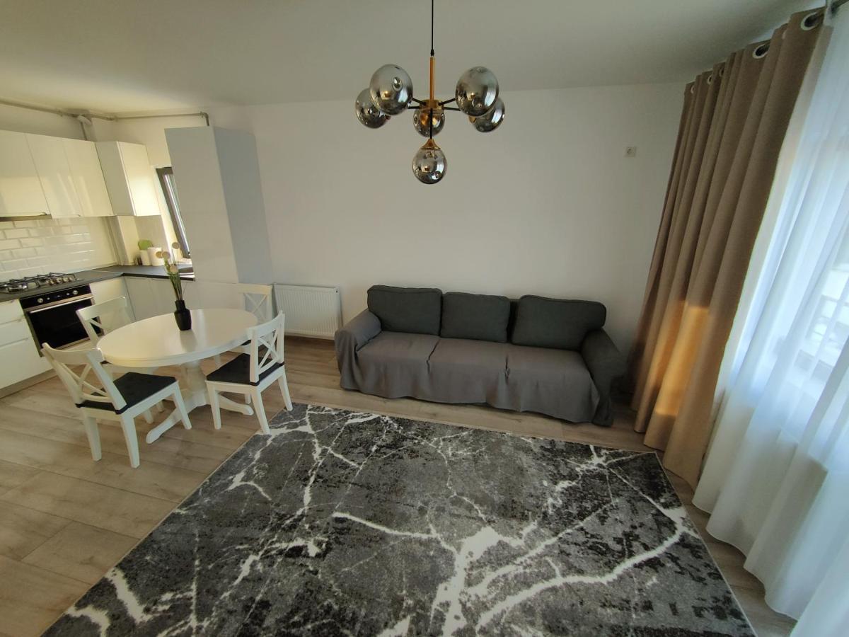 2 Rooms Apartment I Love Tea Бухарест Экстерьер фото